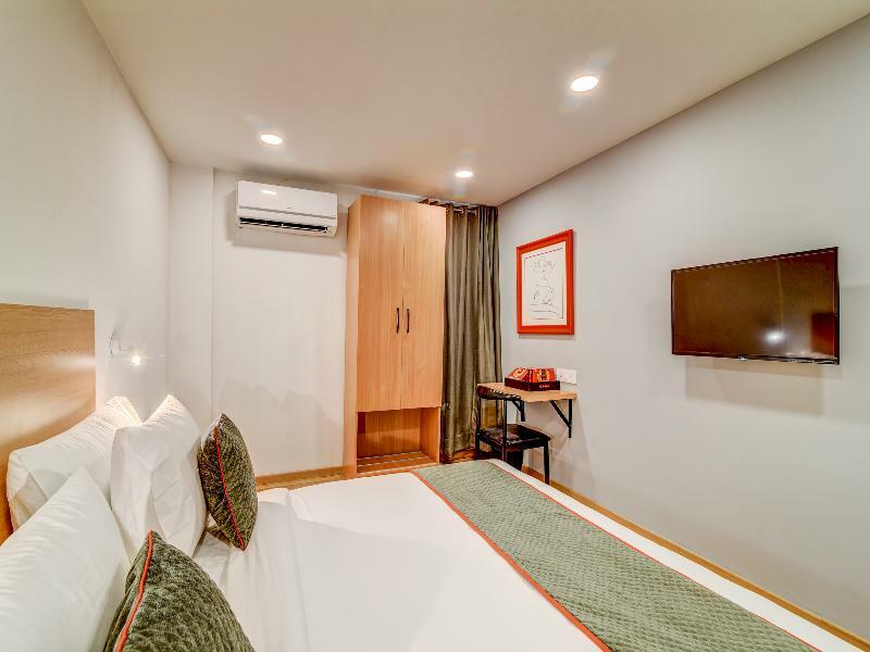 Oyo Townhouse 104 Koramangala Maharaja Signal Hotell Bangalore Exteriör bild